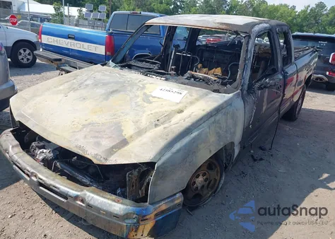 2003 Chevrolet Silverado 1500 Ls z USA, uszkodzony, nr VIN 2GCEC19T731219109